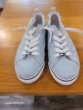 Tommy Hilfiger Light Blue & White Low Top Sneakers